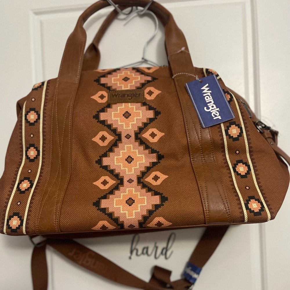 Wrangler Tan and Black Geometric Women's Travel Bag